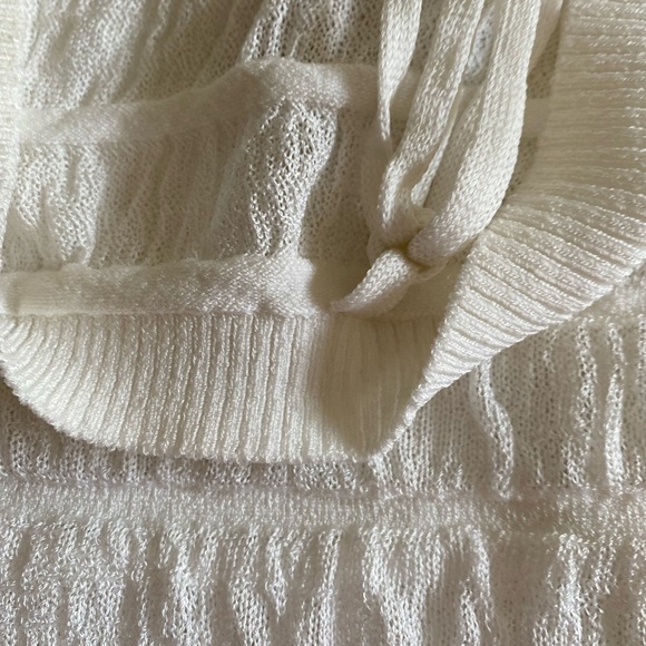 Tex by MaxAzria Textured Knit Semi Sheer Mini Skirt Size Small - HSH1151 - Picture 4 of 6